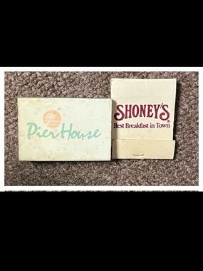 Vintage Pier House Matchbox & Shoney’s Inn Matchbook Unstruck & All Matches